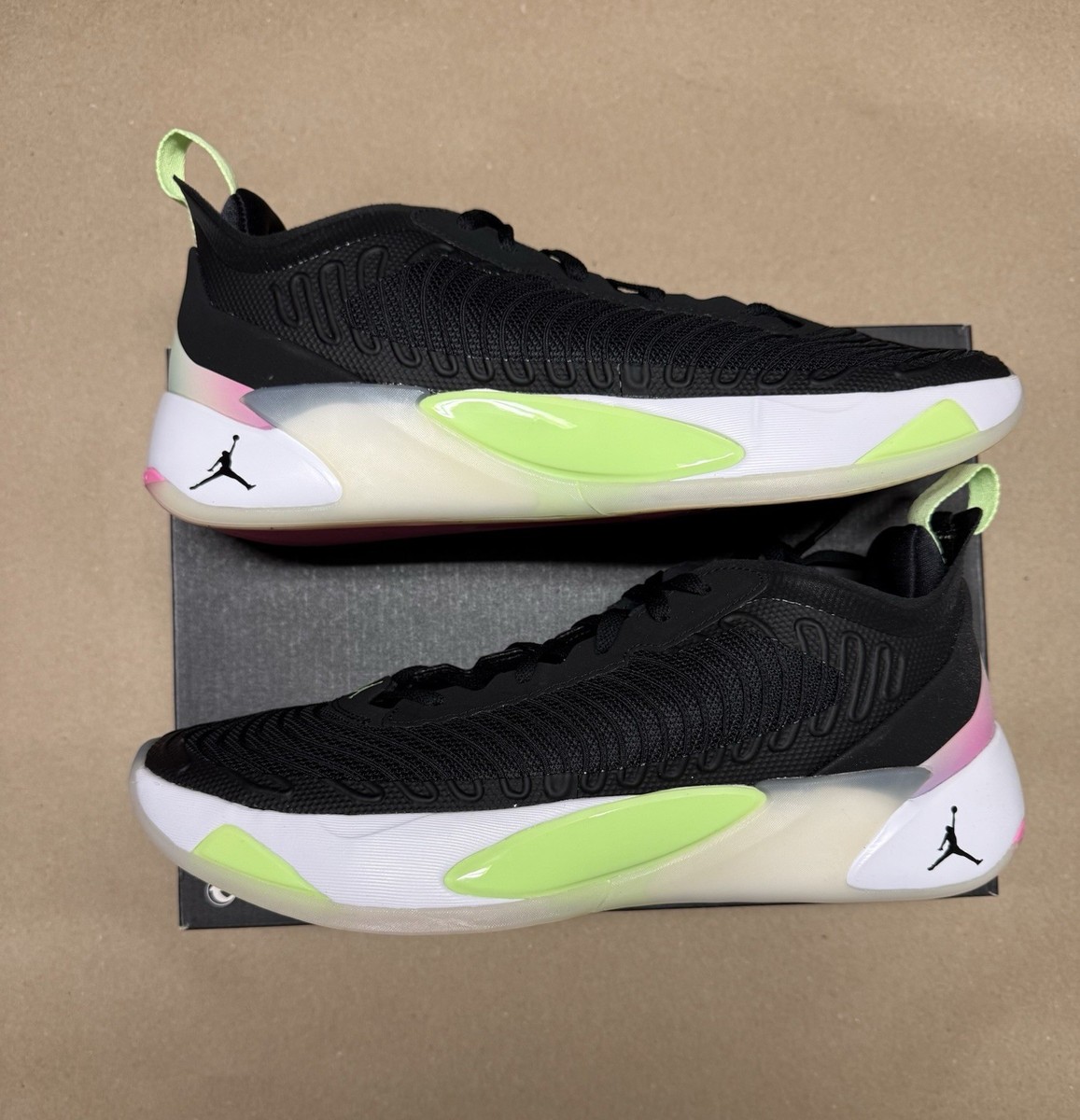 JORDAN LUKA 1 'BLACK LIME GLOW' ナイキジョーダン s-l400.jpg