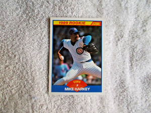 Score MLB 1989 "MIKE HARKEY" #624 Chicago Cubs ROOKIE Trading Card n32