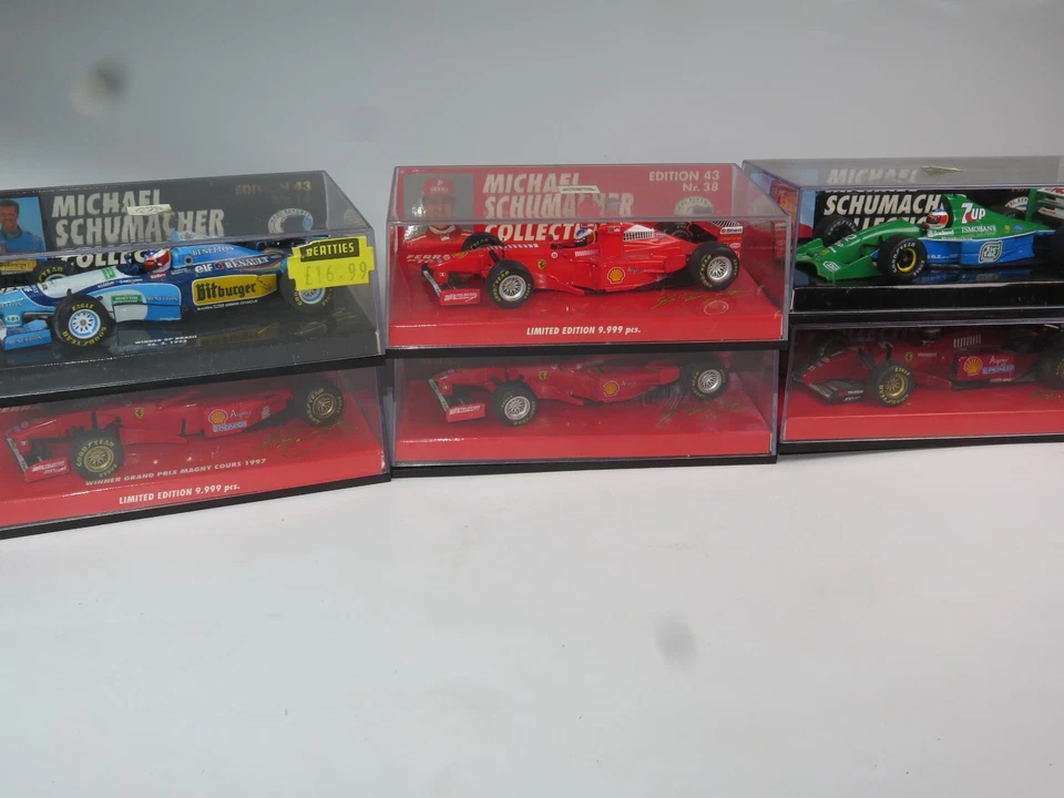 MINICHAMPS 1/43 Druckguss F1 Formel 1 MICHAEL SCHUMACHER SAMMLUNG Auswahl - Bild 1 von 1