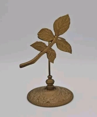 The Bombay Co 1991 Brass Bud Vase Stand ~ Leaf Motif ~ Made In Taiwan - Image 1 of 4