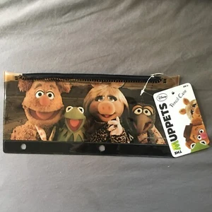 The Muppets Disney Ms Piggy Kermit Fozzy Gonzo Three Ring Binder Pencil Case - Picture 1 of 6