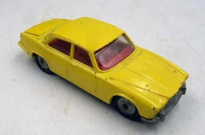 HUSKY JAGUAR XJ6 4.2 YELLOW RARE  COLOR - Image 1 of 3