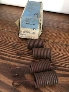 NOS Delco GM # 54611401962 – 1964 Oldsmobile Brake Shoe Retraction Springs - Picture 1 of 1
