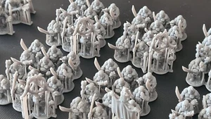 Massive 2000pt + Ogre Army - compatible with Warmaster Revolution 10mm - Picture 1 of 16