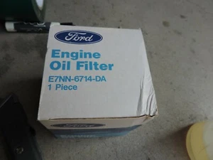 Ford New Holland E7NN-6714-DA engine oil filter - Picture 1 of 2