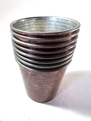 Juego de 8 vasos de cobre Williams Sonoma de 3 1/2" de alto Foto 1 de 4