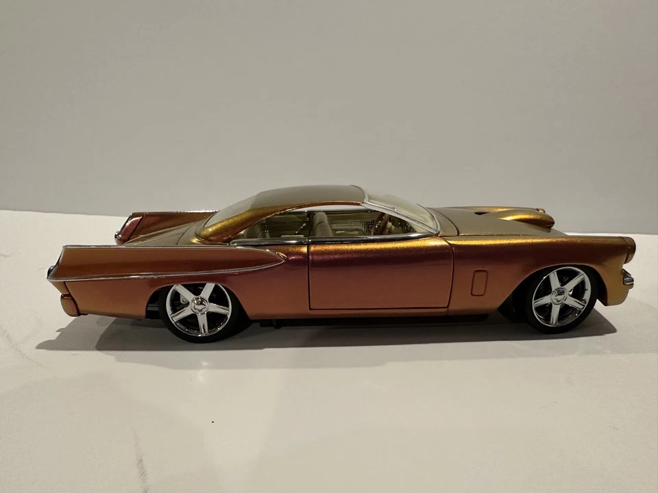 DANBURY MINT 1957 STUDEBAKER CUSTOM, BRONZE/IRIDESCENT, SHARP!! - Image 1 of 4