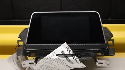 Receptor de radio cruzado Mitsubishi Eclipse 2018-2020 con pantalla OEM Foto 1 de 4