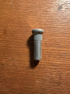 Dorman 610-336 Serrated Wheel Stud 37.5mm Length - Picture 1 of 2