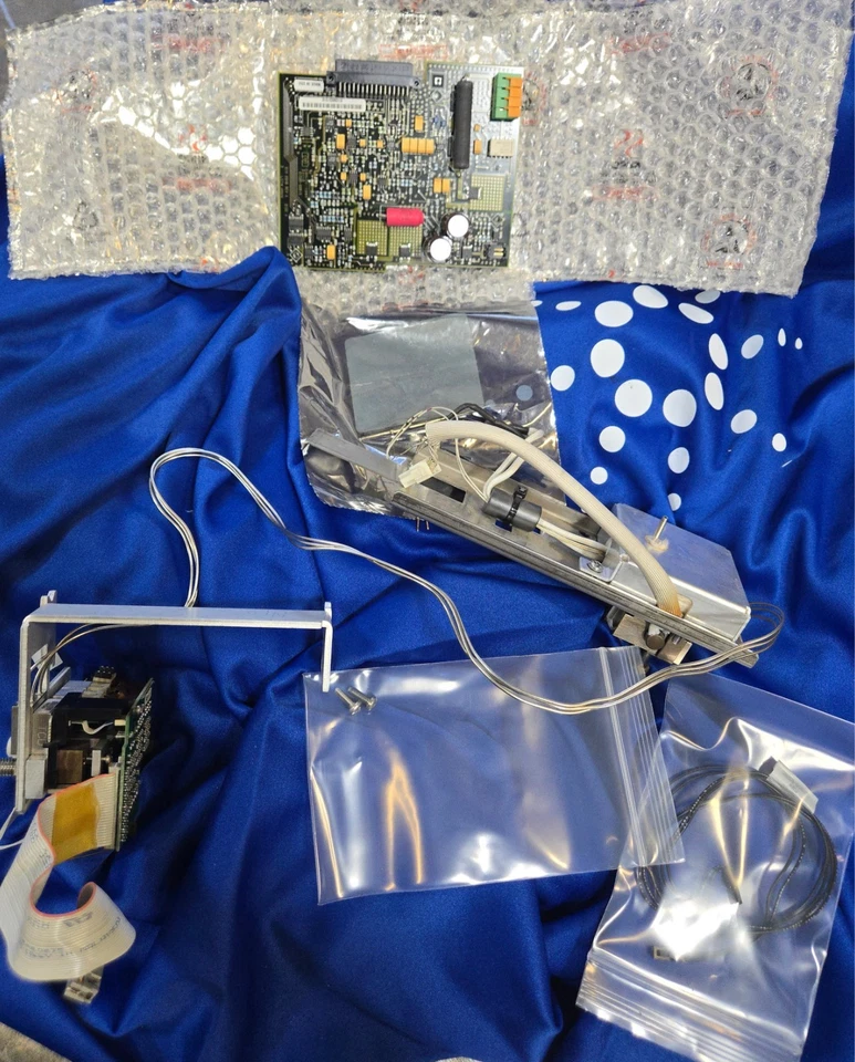 Detector TCD Agilent G1532-60540, completo, probado funcionando perfecto.  para 6890 GC Foto 1 de 4