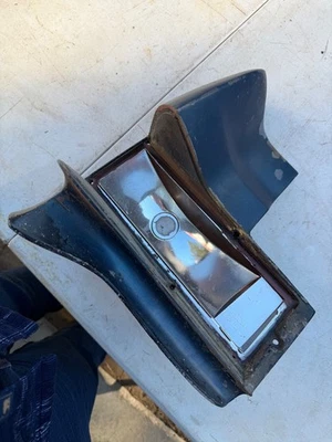 OEM GM 1965 Pontiac GTO LeMans LH cuarto panel extensión/luz trasera carcasa 65 Foto 1 de 4