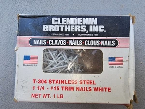 25II36 CLAVOS DE ACERO INOXIDABLE, BLANCO 1-1/4", 9 OZ (MEDIA CAJA) EE. UU. - Imagen 1 de 3