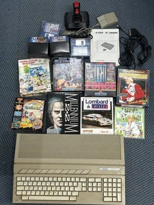 Atari 520 ST BOXED With Games, Mouse, Joystick And SOFTWARE/BOOKS - Picture 1 of 7