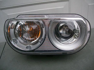 FARO XENÓN COMPLETO ORIGINAL DODGE CHALLENGER 08 09 10 11 12 13 14 - Imagen 1 de 7