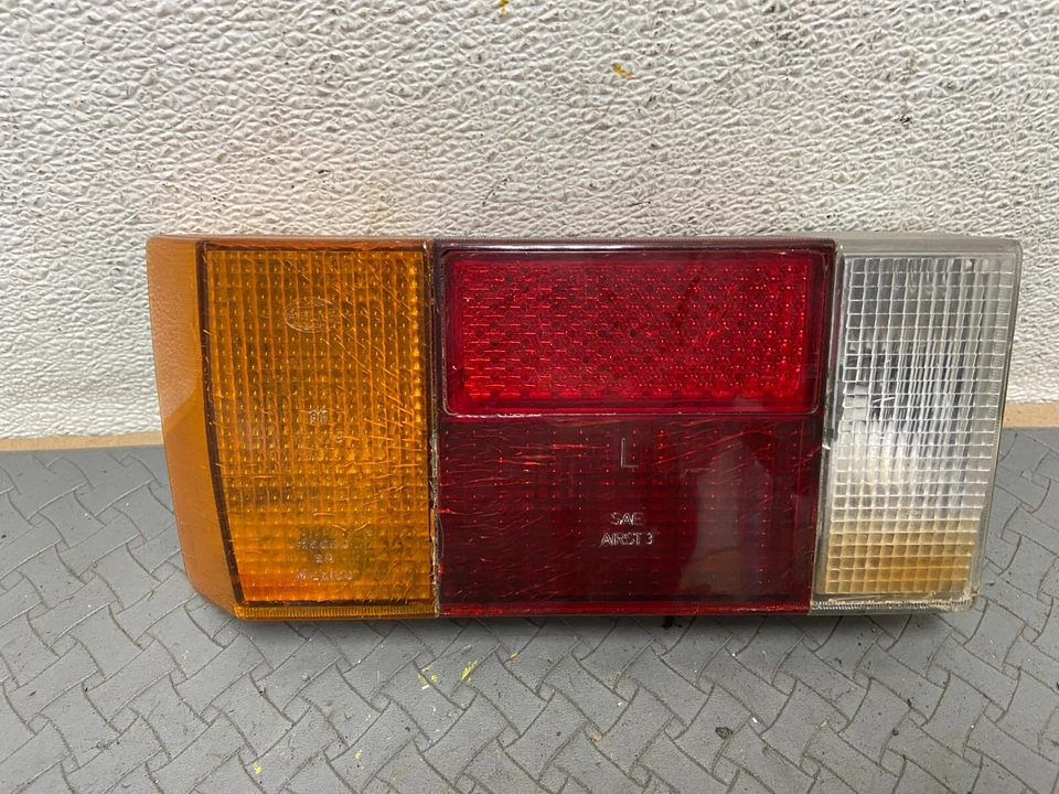 Luz trasera izquierda convertible Volkswagen Golf MK1 1988-1993 C5421 OEM Foto 1 de 4
