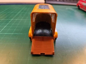 Matchbox Superfast Pony Trailer MB43 - Picture 1 of 9