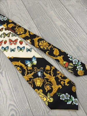 Corbata GIANNI VERSACE COUTURE 100% seda barroca mariposas fresas Italia Foto 1 de 4