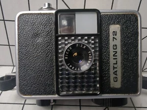 Standard Gatling 72 Halbrahmen 35 mm Filmkamera mit Etui - Bild 1 von 9