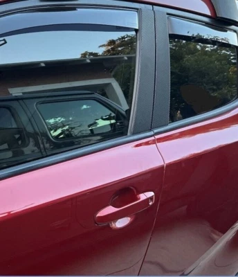 Poste de pilar de fibra de carbono para Toyota C-HR 2018-2023 (4 piezas) Foto 1 de 2