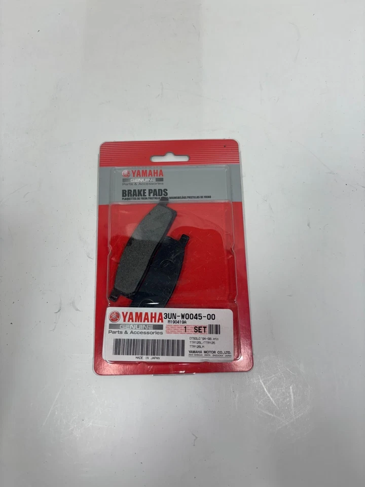 Kit de pastillas de freno delanteras Yamaha 3UN-W0045-00-00 para TTR125 2003-26 genuino OEM Foto 1 de 1