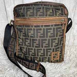 Borsa a tracolla FENDI borsa FF Zucca nylon tela marrone autentica - Foto 1 di 24