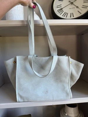 Margot New York viral Jamee 双手柄绒面革单肩包手提包浅蓝色 — 第 1/4 张图片