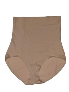 High Waist Brief Shaper Panty Size M Wacoal Beyond Naked Shapewear Beige 808330 - Picture 1 of 3