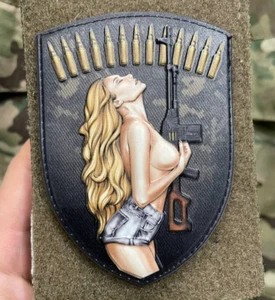 Morale Army Patch Nude Blonde Girl with AK Pixel Tactical Badge Hook PVC 3 D - Picture 1 of 4