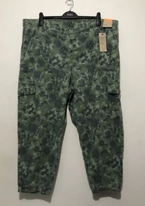 Marks & Spencer Cargohose Gummizug Bündchen Camouflage UK 24 kurz 32,50€ - Bild 1 von 12
