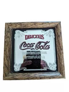 Letrero de vidrio Coca-Cola marco de madera de 5,5"" x 5,5"" letrero moderno con aspecto retro - Imagen 1 de 5