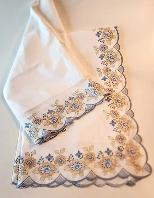 Par de fundas de almohada de algodón bordadas hechas a mano vintage talla Queen nuevas antiguas Stoc Foto 1 de 4