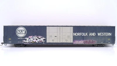 Athearn ? HO Custom Weathered Norfolk Western 86' Dbl Door Hi Cube Boxcar KD's - Image 1 of 4