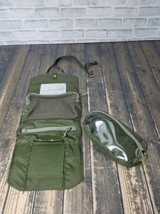 REI Kulturbeutel zum Aufhängen Reise Camping Kreuzfahrt Wandern Kosmetik Duschrolle grün - Bild 1 von 9