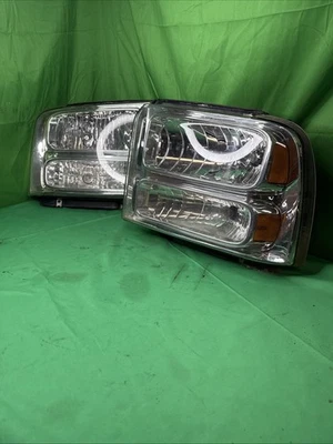 Faros de halo de excursión cromados para Ford F250 F350 Super Duty 1999-2004 Foto 1 de 4