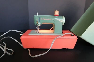 Vintage 1960s Signature Junior real working sewing machine Montgomery Ward - Image 1 of 4