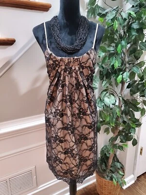 Vestido para mujer Moda International negro rayón floral sin mangas hasta la rodilla 12 Foto 1 de 4