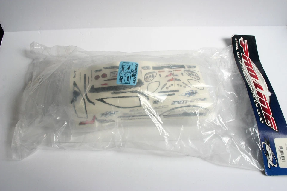 Proline Corvette C6 150mm Body Shell For HPI Micro RS4 Xray M18 - 3179-00 1/18 - Image 1 of 1