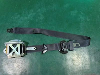 For Cadillac ATS 2013-2017 Front Seat Right Side Safety Belt Buckle 3 Piont - Image 1 of 4