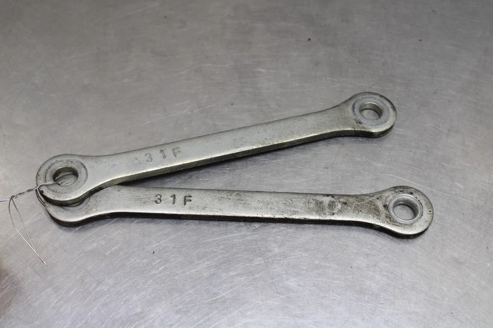 96-03 SUZUKI BANDIT 600 REAR DOGBONE SHOCK LINKAGE LINK - Imagem 1 de 4