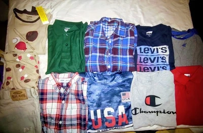 Ropa para niños - Talla 10/12 - Lote de 11 - Camisas con botones, sudadera con capucha, pijamas, pantalones cortos Foto 1 de 4