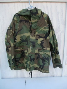 Parka, US Army Cold Weather Woodland Camouflage Tennier Medium Long ECWCS - Bild 1 von 5