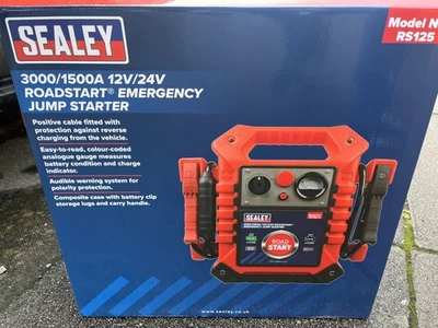 Sealey RS125 RoadStart Power Pack Car Starter Jump 12/24V 3000/1500 Peak Amps - Image 1 of 2