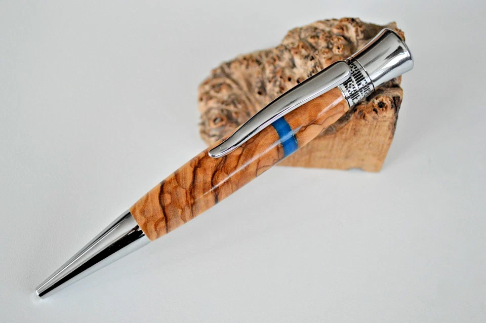 Sehr Schöner Drehkugelschreiber gedrechselt aus edles Oliven Holz mit Geschenkb - Bild 1 von 4