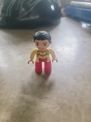 LEGO DUPLO PRÍNCIPE ENCANTADOR de Cenicienta Princesa Set 2.5" FIGURA Repuesto Foto 1 de 4