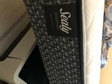 Sealy Essential Mattress Queen , box spring , bed firm