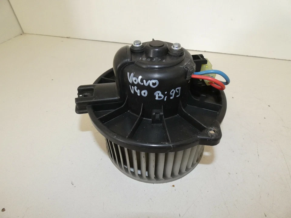 Volvo V40 BJ 1999 Kombi Gebläsemotor 0130111191 - Bild 1 von 1