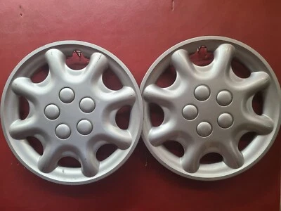 Chrysler Sebring Dodge Intrepid 1995 1996 16" tapacubos cubierta de rueda par 4755093 Foto 1 de 4