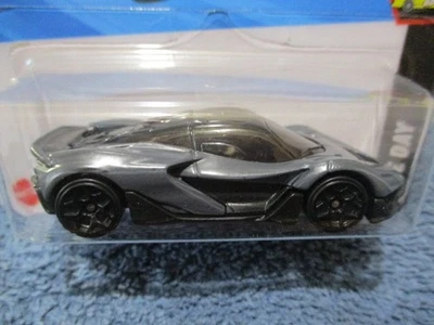 HOT WHEELS 2025 RACE DAY SET, MCLAREN W1. #6/10 (NEW FOR 2025) - Image 1 of 3