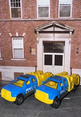 Lot Of 2 Matchbox Ford F-550 Brush Fire Truck New Loose Fresh From Package - Image 1 of 4