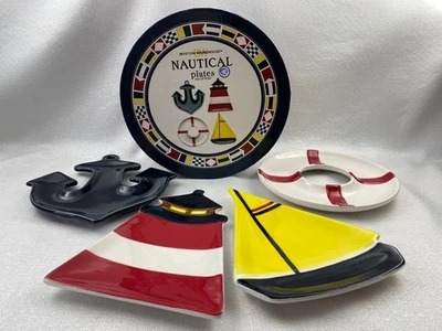 Juego de 4 platos de aperitivos náuticos Boston Warehouse con caja faro barco ancla + Foto 1 de 4